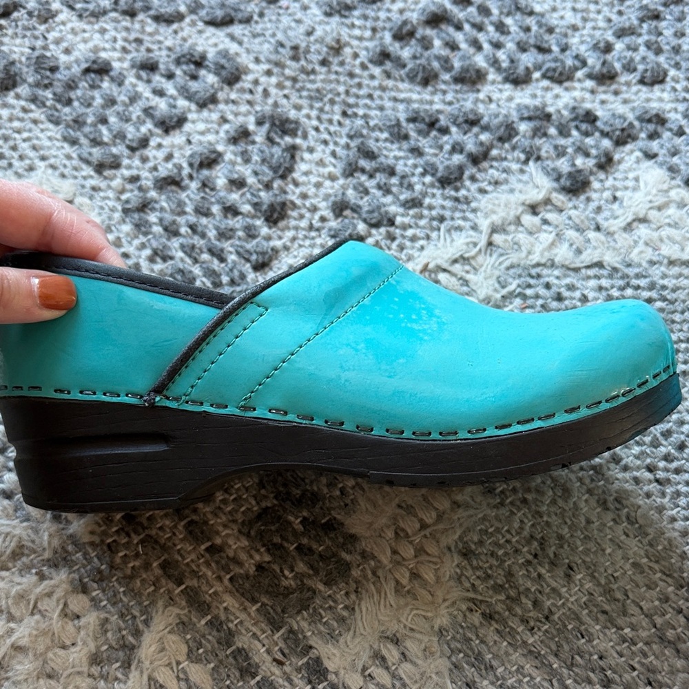 Turquoise sanita clogs - Picture 3 of 3